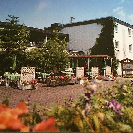 Niebuhrs Hotel Фрідріхсдорф Екстер'єр фото
