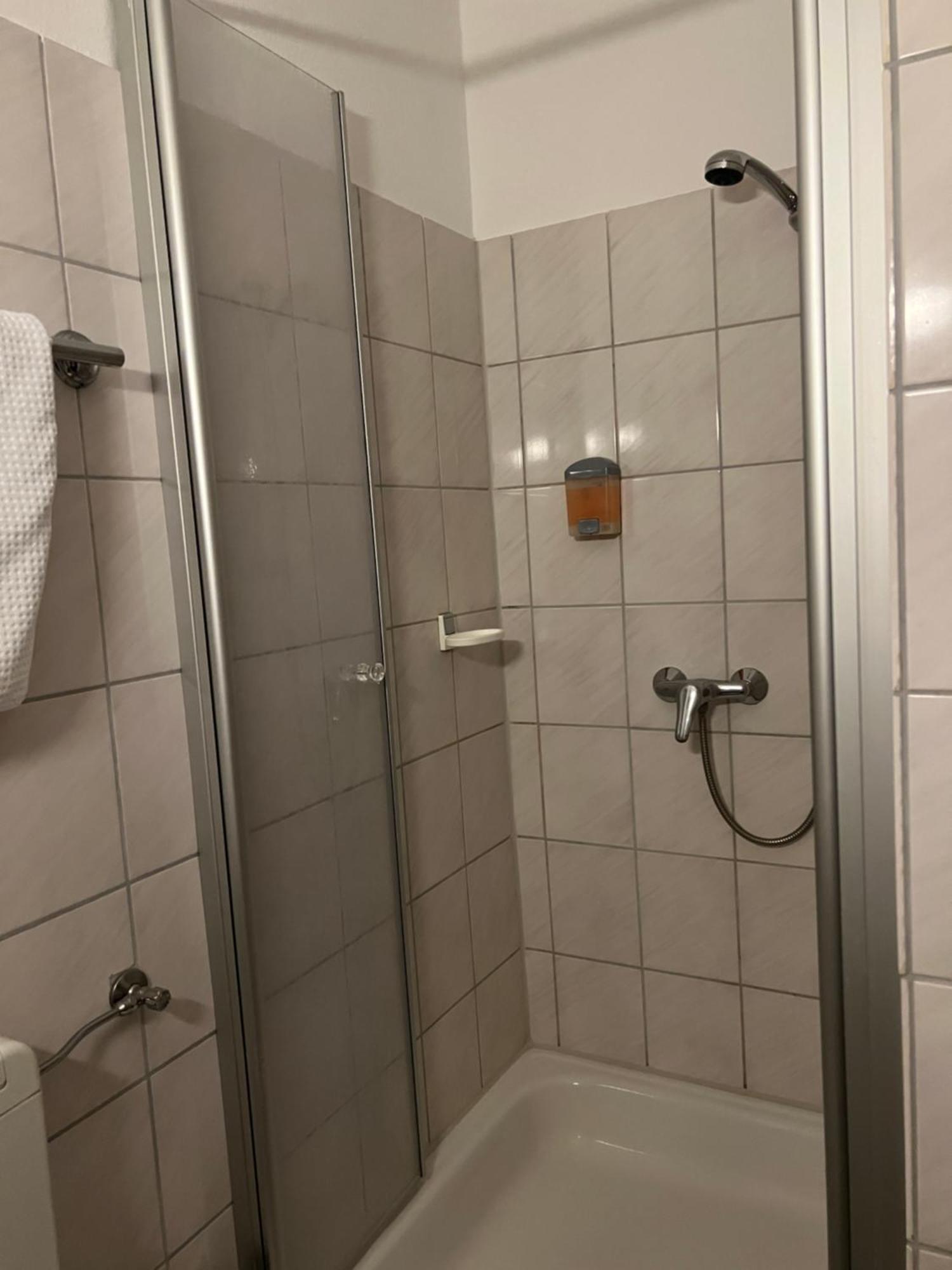 Niebuhrs Hotel Фрідріхсдорф Номер фото